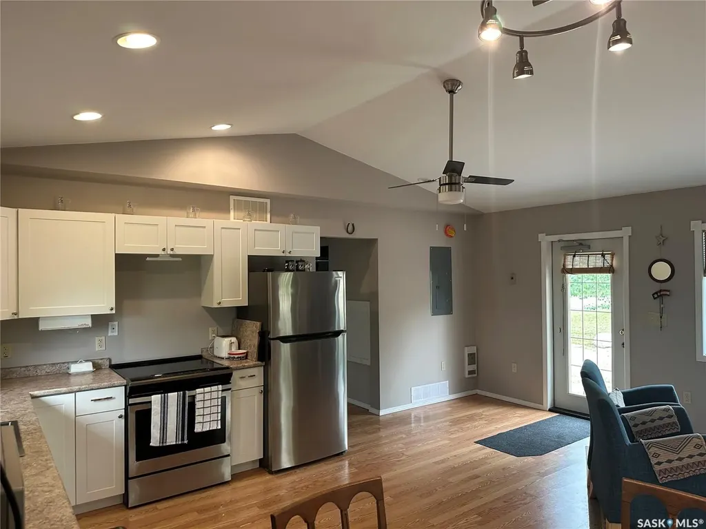 112 3rd Avenue S Big River SK S0J 0E0