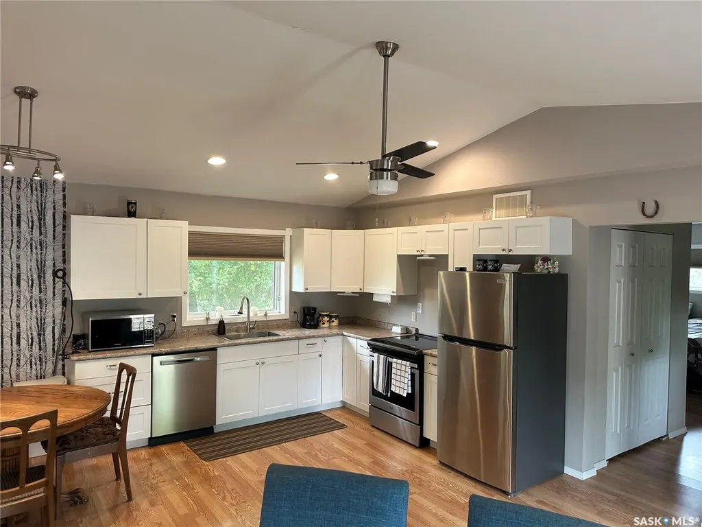 112 3rd Avenue S Big River SK S0J 0E0