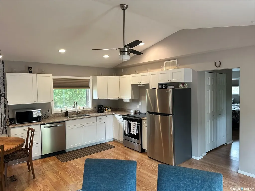 112 3rd Avenue S Big River SK S0J 0E0