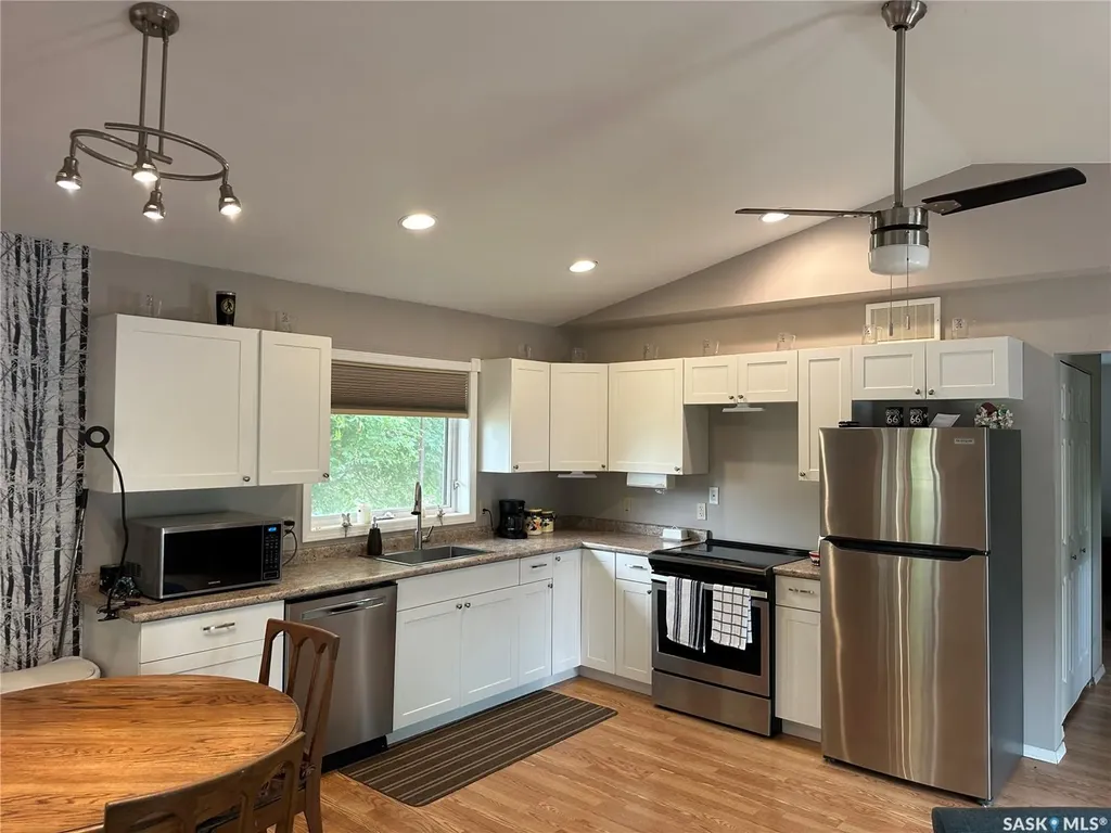 112 3rd Avenue S Big River SK S0J 0E0