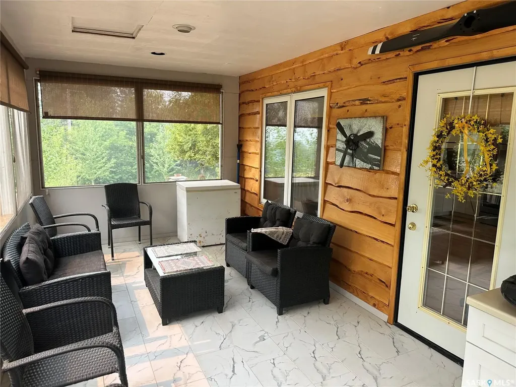 112 3rd Avenue S Big River SK S0J 0E0