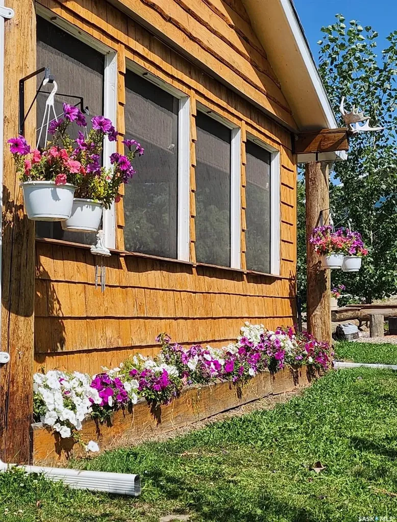 112 3rd Avenue S Big River SK S0J 0E0