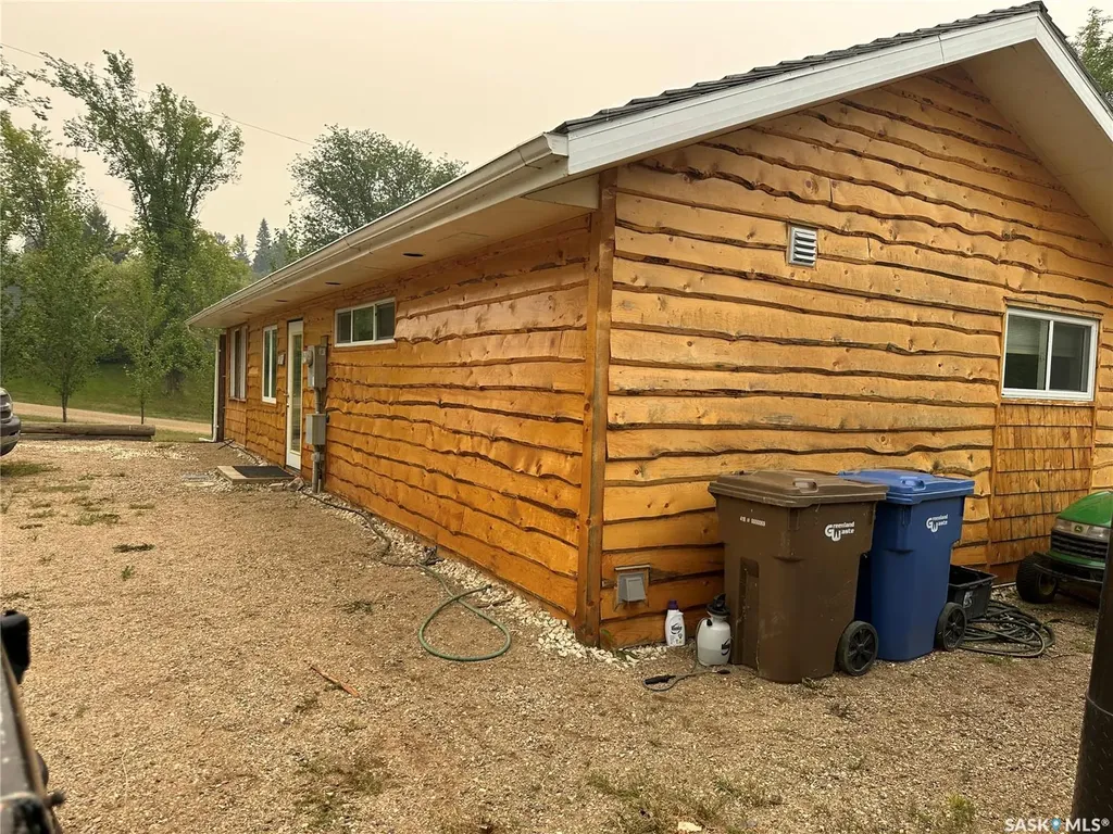 112 3rd Avenue S Big River SK S0J 0E0