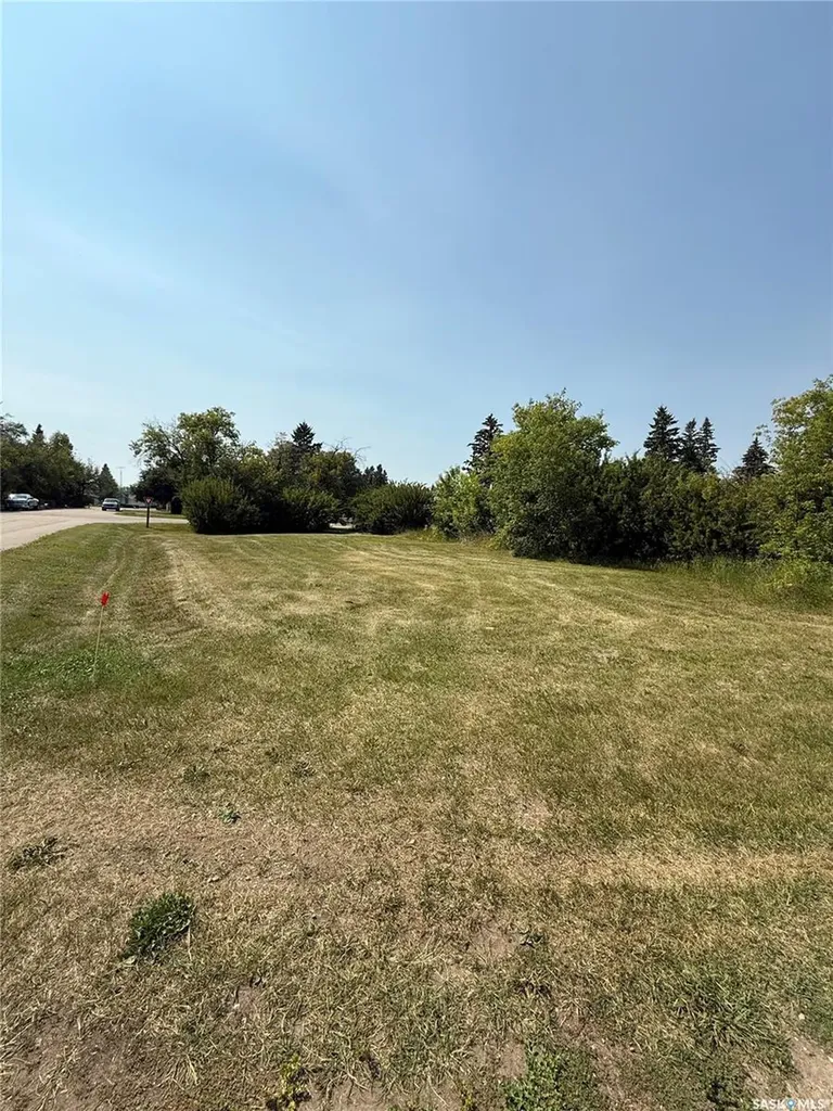 262 1st Avenue Glaslyn SK S0M 0Y0