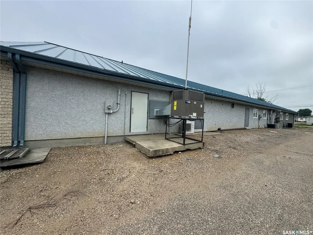 102 Sims Avenue Weyburn SK S4H 0A2