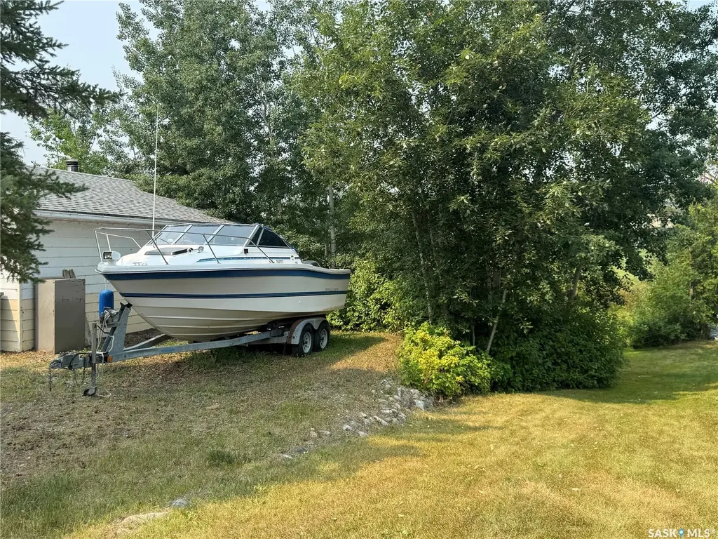 1635 Bay Avenue N La Ronge SK S0J 1L0