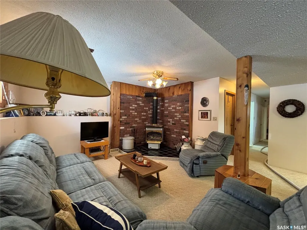609 10th Street N Nipawin Rm No. 487 SK S0E 1E0