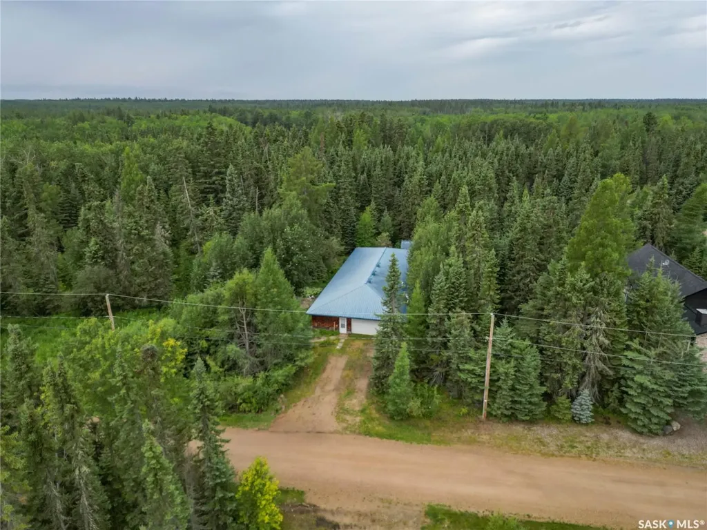 4 Parkland Road Candle Lake SK S0J 3E0
