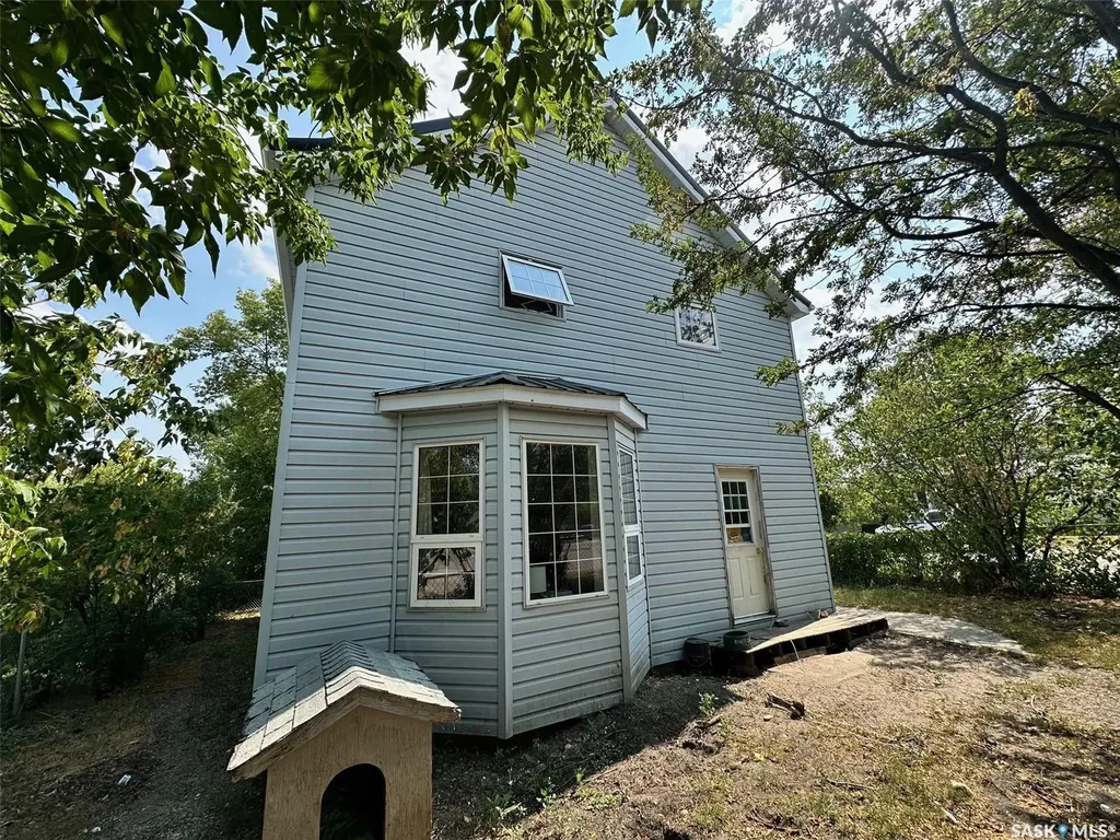 320 Prince Street Hudson Bay SK S0E 0E0