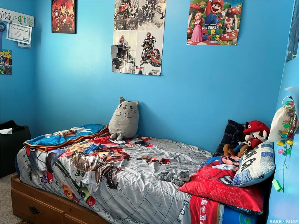 229 4th Avenue E Gravelbourg SK S0H 1X0