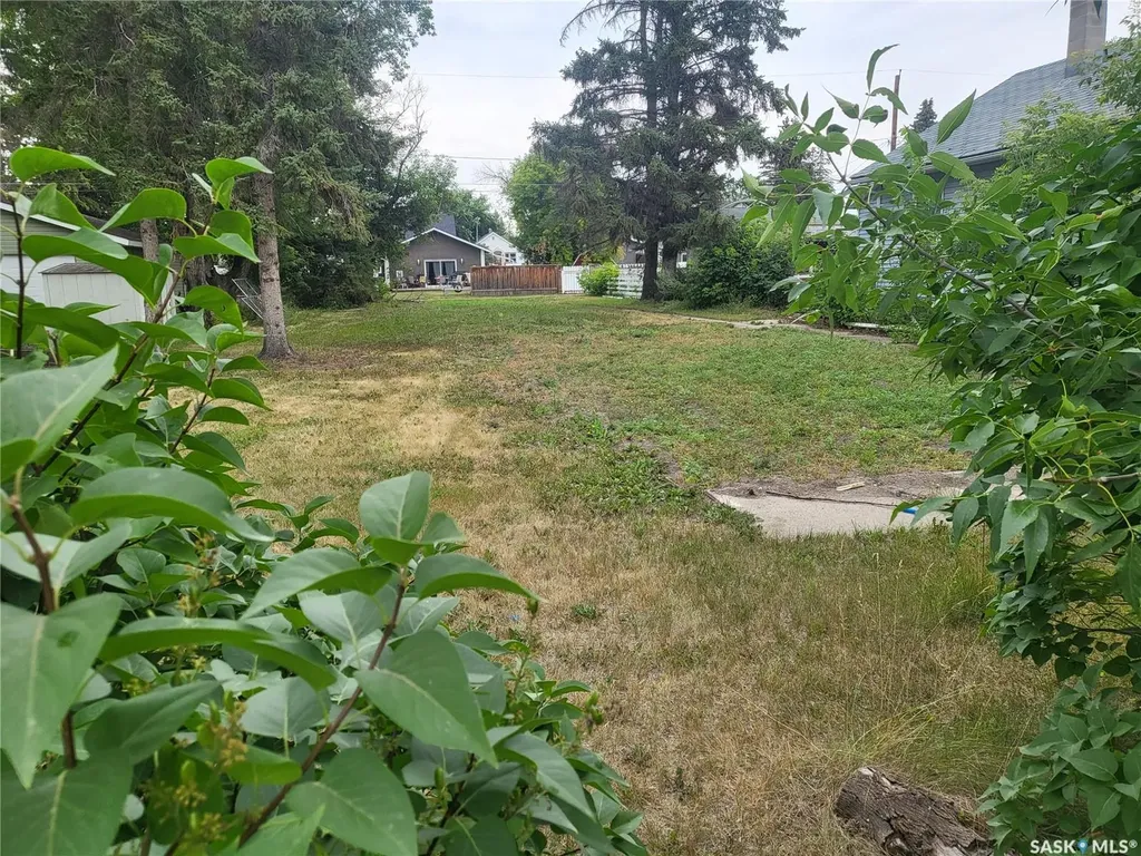 358 6th Avenue W Melville SK S0A 2P0