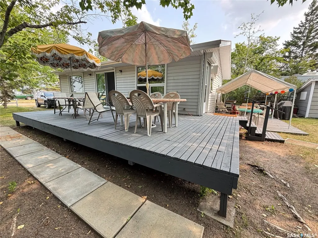 9261 Clement Crescent Cochin SK S0M 0L0