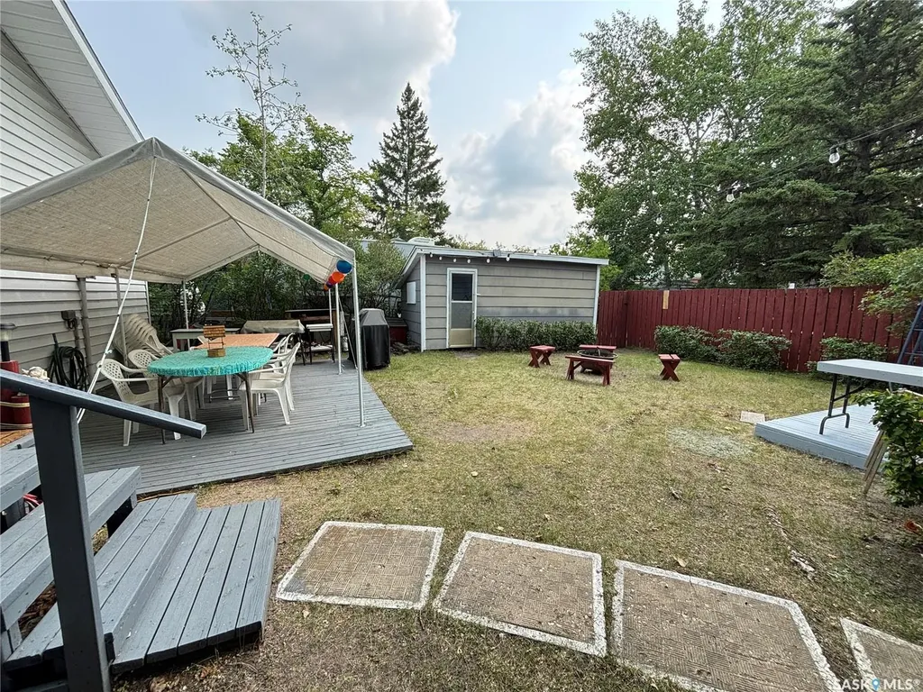 9261 Clement Crescent Cochin SK S0M 0L0