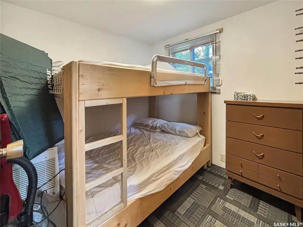 9261 Clement Crescent Cochin SK S0M 0L0