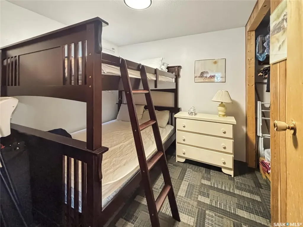 9261 Clement Crescent Cochin SK S0M 0L0