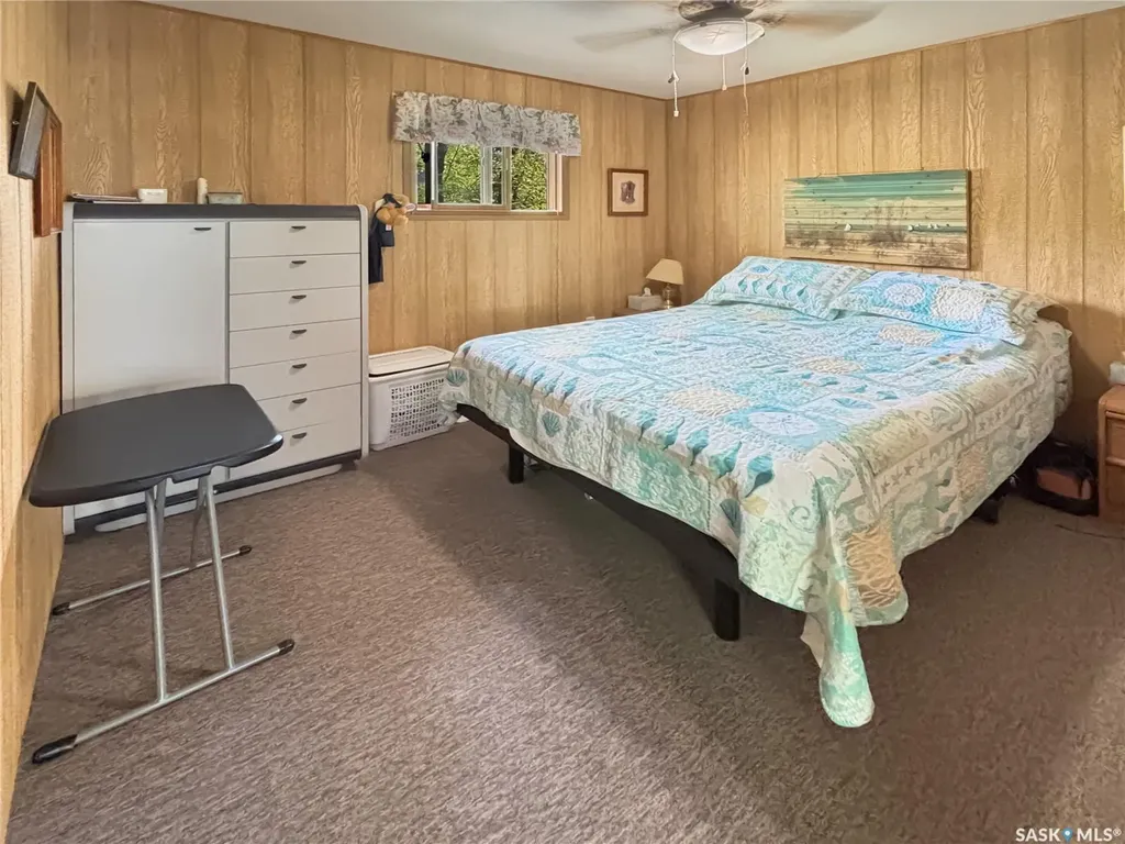 9261 Clement Crescent Cochin SK S0M 0L0