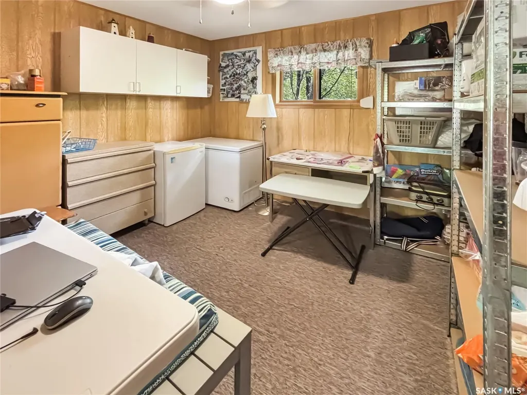 9261 Clement Crescent Cochin SK S0M 0L0