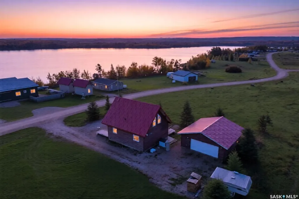 9 Bouchard Lane Invergordon Rm No. 430 SK S0K 1A0
