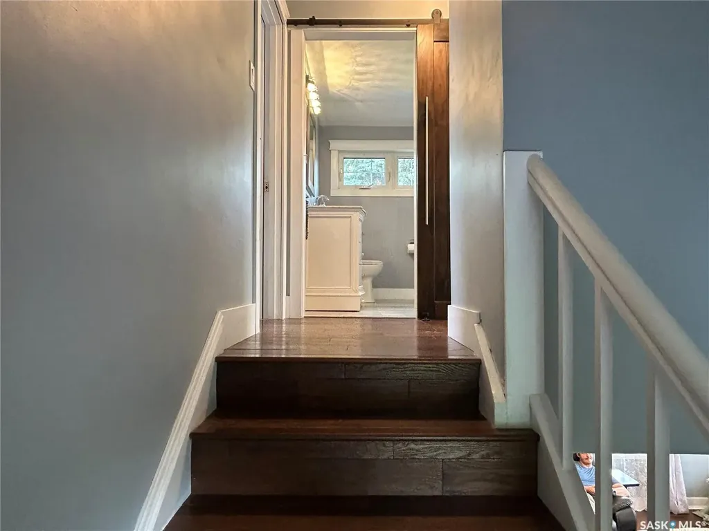 314 Antrim Street North Portal SK S0C 1W0