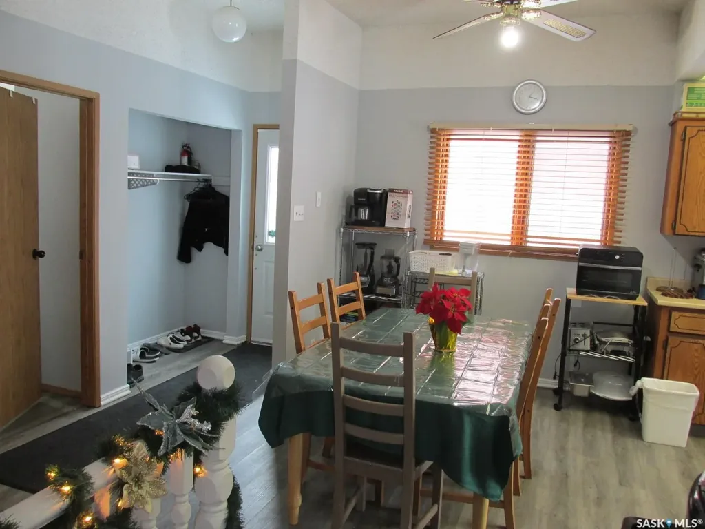 806 9th Avenue W Nipawin SK S0E 1E0