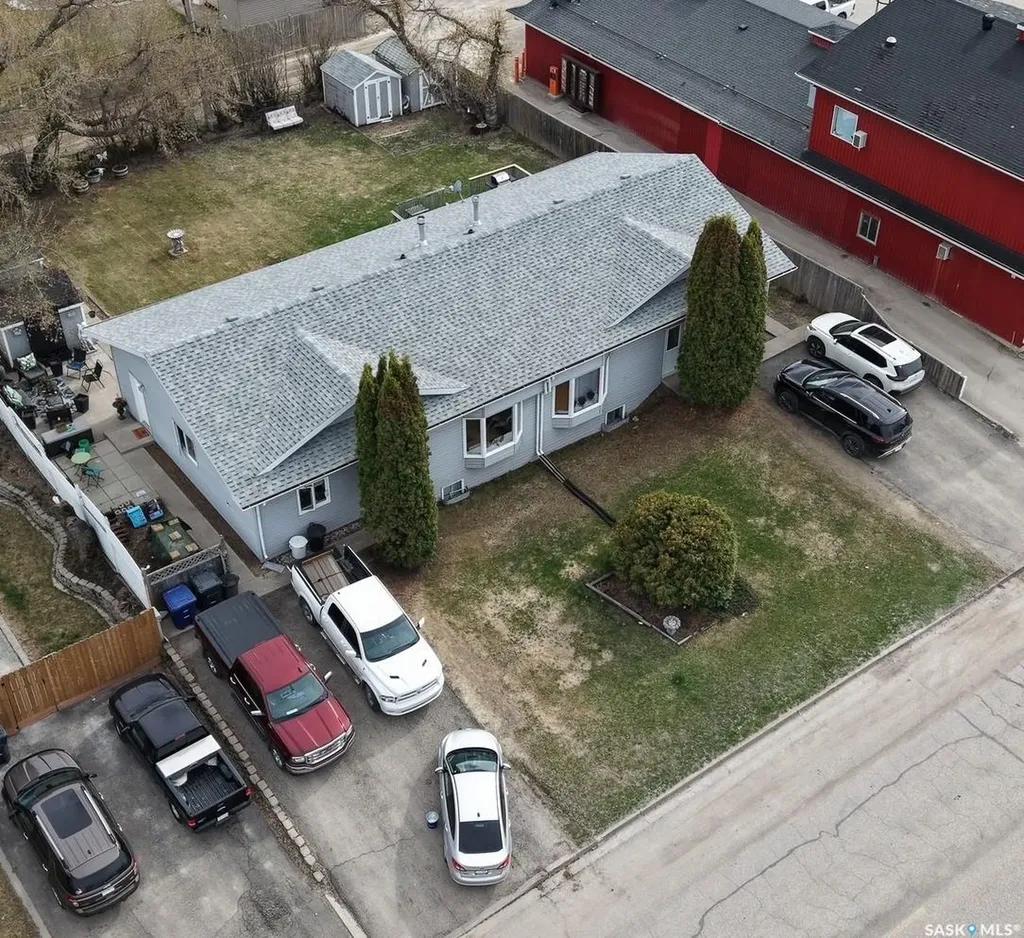 806 9th Avenue W Nipawin SK S0E 1E0