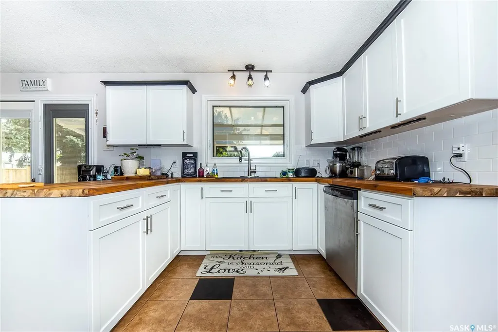 33 Birch Drive Birch Hills SK S0J 0G0