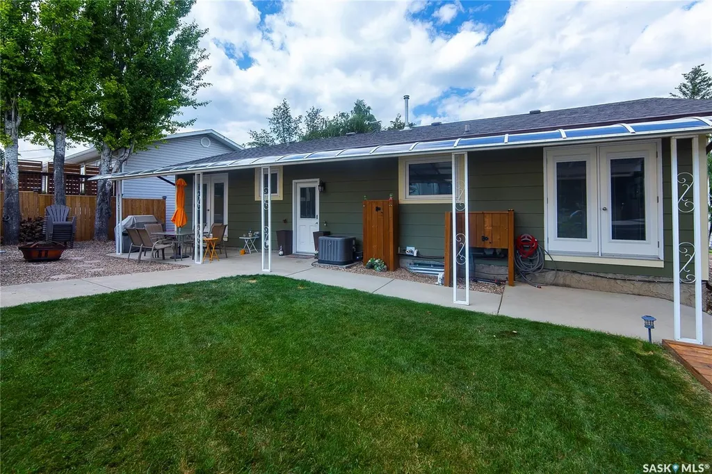 33 Birch Drive Birch Hills SK S0J 0G0