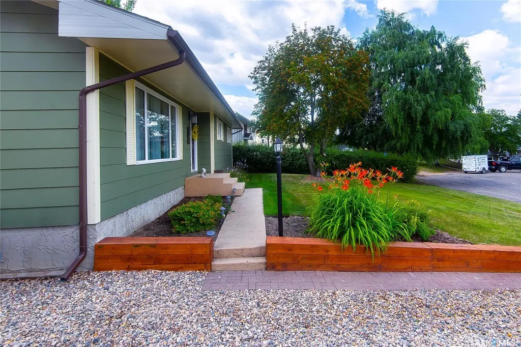 33 Birch Drive Birch Hills SK S0J 0G0