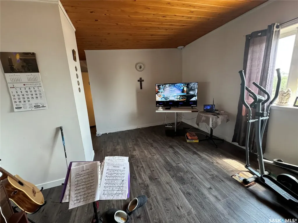 114 Centre Street Coronach SK S0H 0Z0