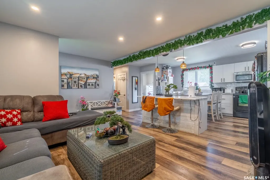 111 Montreal Street N Regina SK S4R 2S8