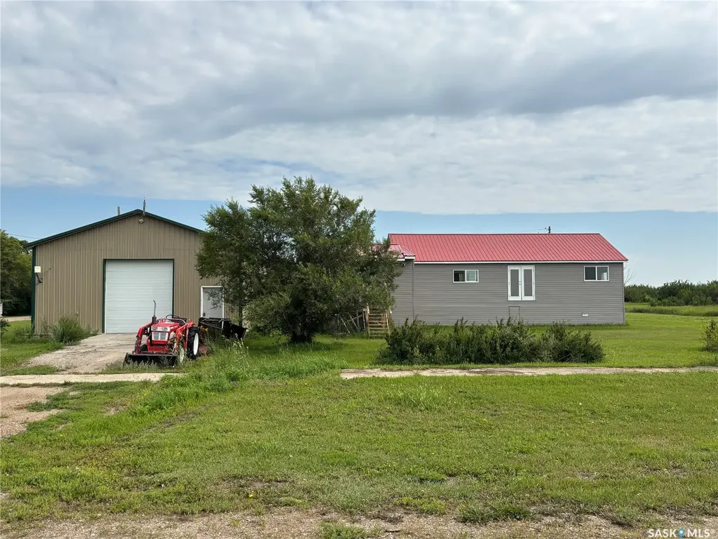 1 Main Street Fertile Valley Rm No. 285 SK S0L 0B0