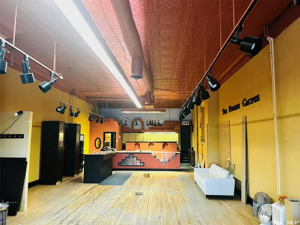 37 Broadway Street E Yorkton SK S3N 0K4
