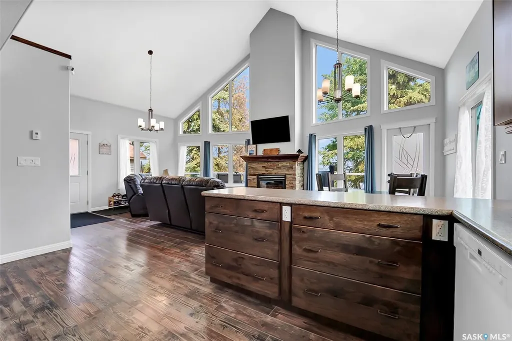 217 Beach Avenue Mervin Rm No.499 SK S0M 1J0