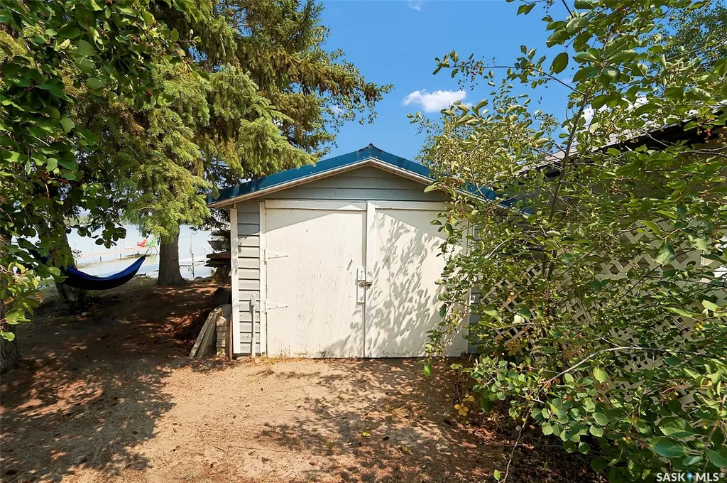 217 Beach Avenue Mervin Rm No.499 SK S0M 1J0