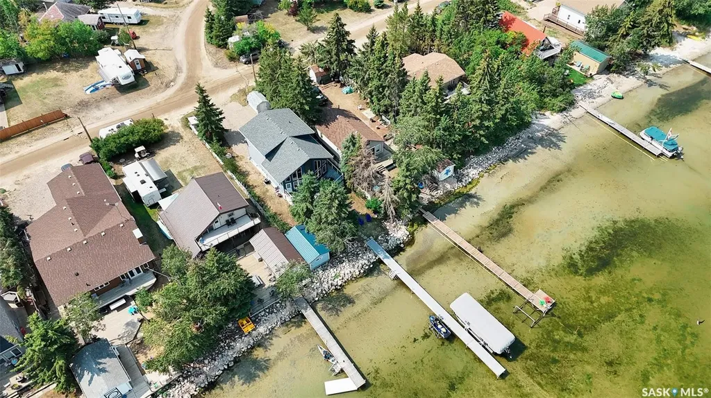 217 Beach Avenue Mervin Rm No.499 SK S0M 1J0