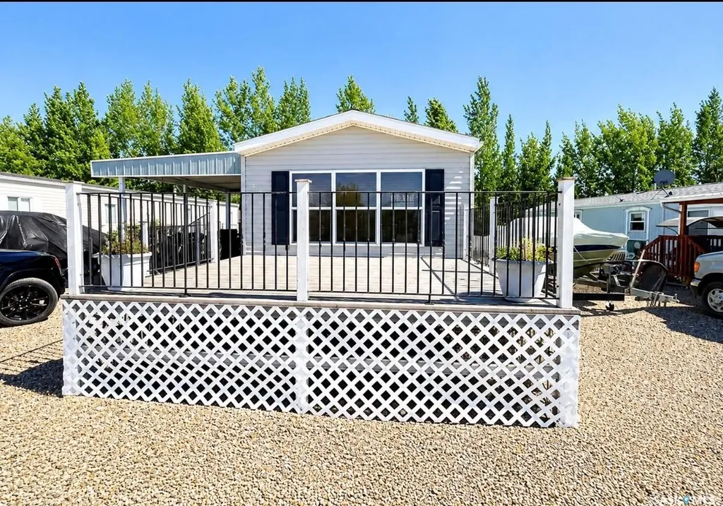 19 Meadowlark Court Diefenbaker Lake SK S0H 3P0