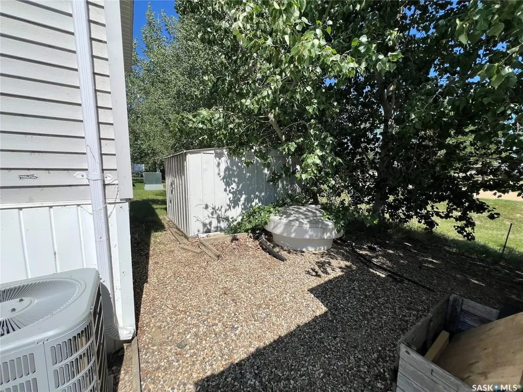 19 Meadowlark Court Diefenbaker Lake SK S0H 3P0