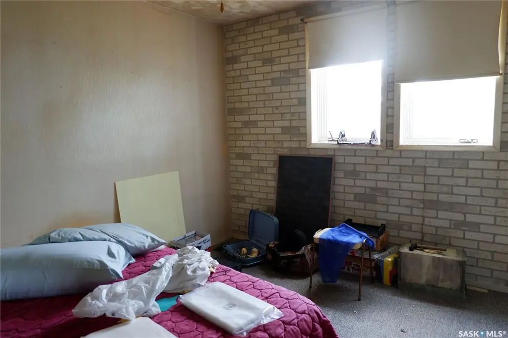 401 6th Avenue W Assiniboia SK S0H 0B0