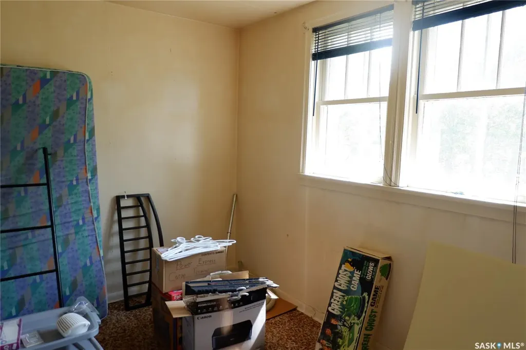 401 6th Avenue W Assiniboia SK S0H 0B0