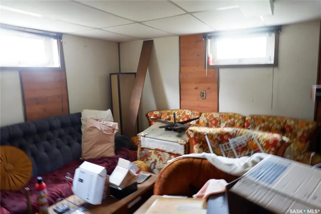 401 6th Avenue W Assiniboia SK S0H 0B0