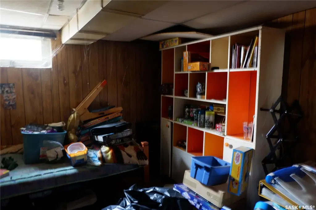 401 6th Avenue W Assiniboia SK S0H 0B0