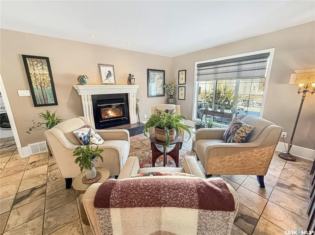 #5 Poplar Place Candle Lake SK S0J 3E0