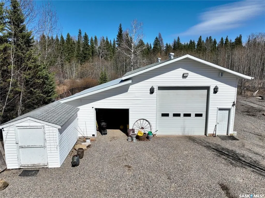 #5 Poplar Place Candle Lake SK S0J 3E0