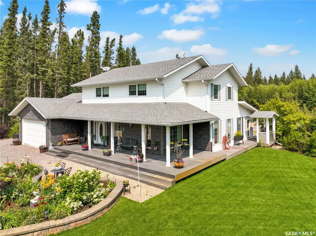 #5 Poplar Place Candle Lake SK S0J 3E0