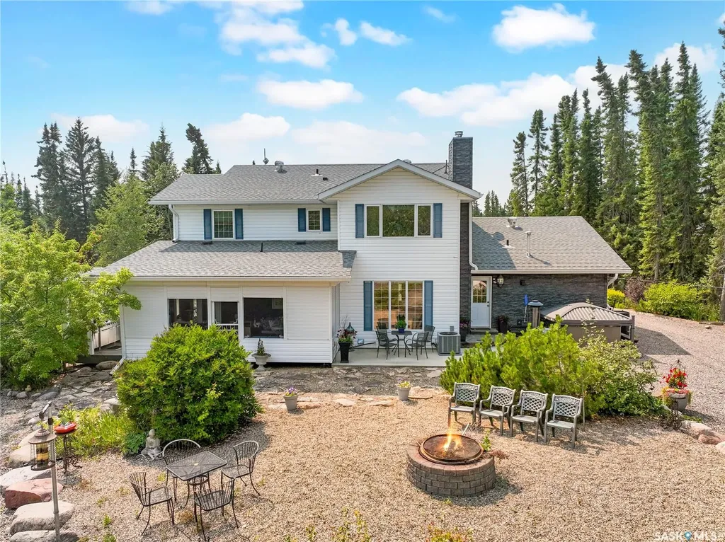 #5 Poplar Place Candle Lake SK S0J 3E0