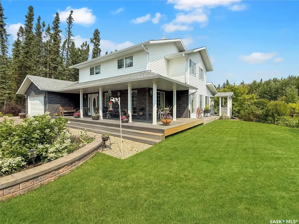 #5 Poplar Place Candle Lake SK S0J 3E0