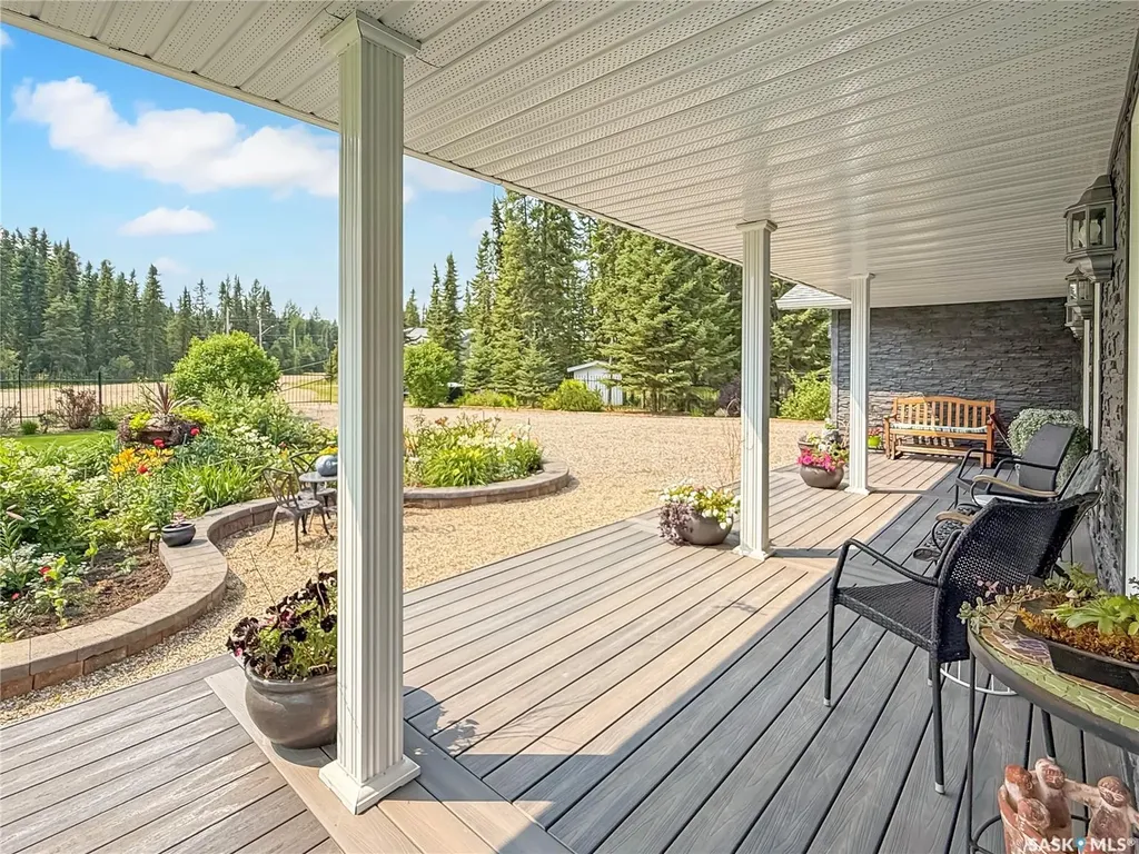 #5 Poplar Place Candle Lake SK S0J 3E0