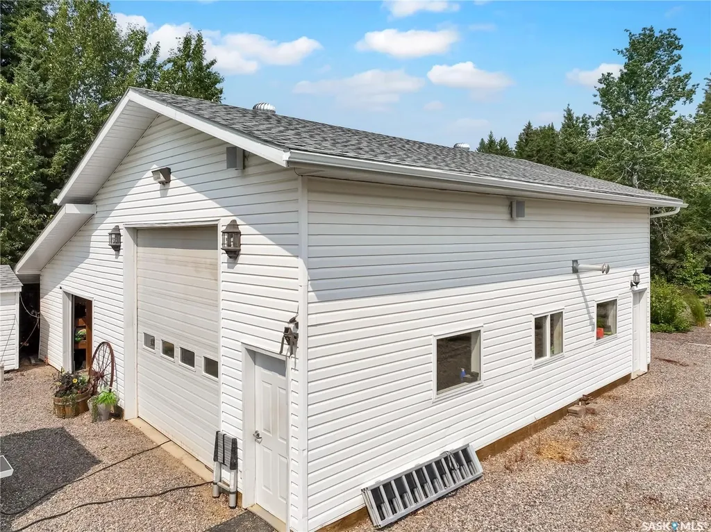 #5 Poplar Place Candle Lake SK S0J 3E0