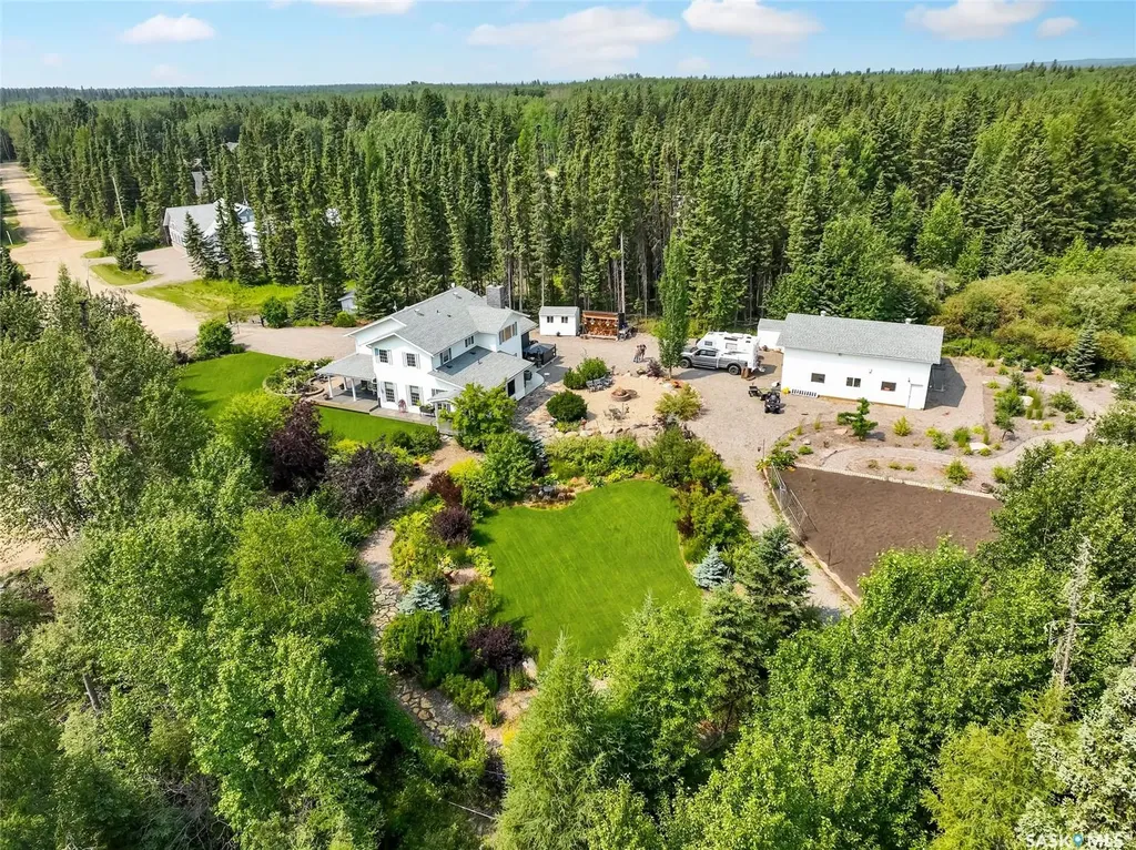 #5 Poplar Place Candle Lake SK S0J 3E0