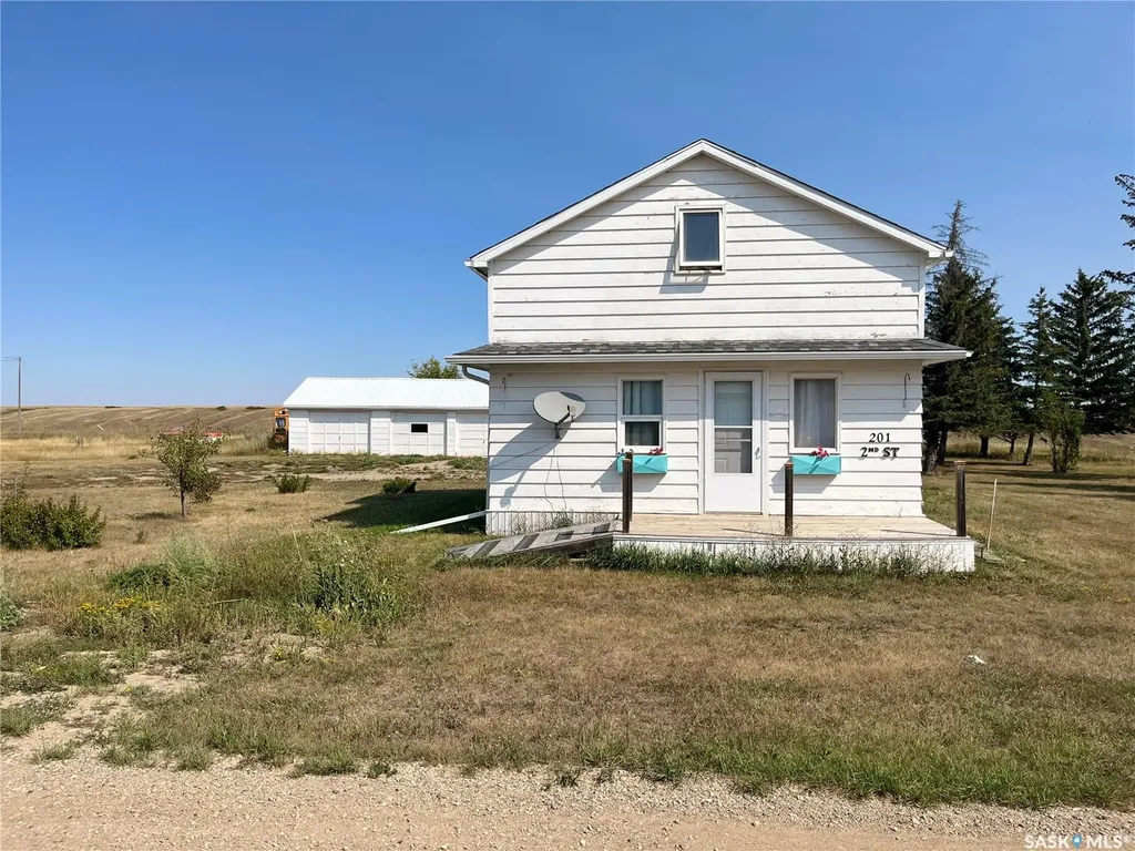 201 2nd A Street W Chamberlain SK S0G 0R0